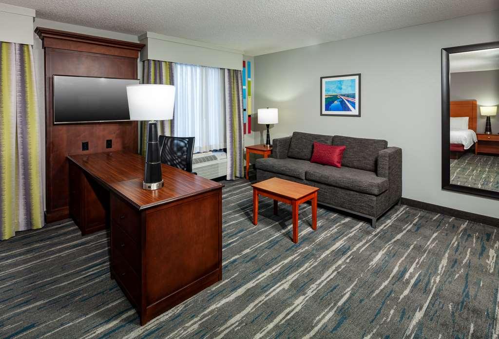 Hampton Inn & Suites Mobile I-65@ Airport Boulevard Pokoj fotografie