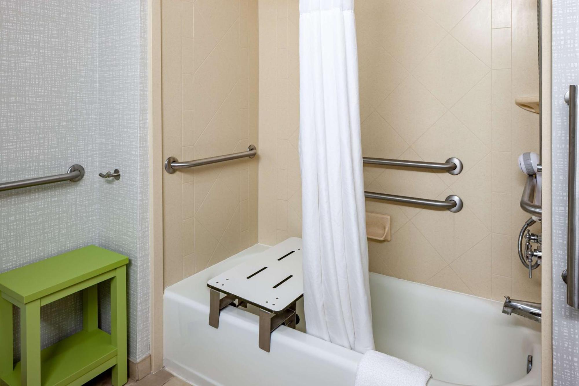 Hampton Inn & Suites Mobile I-65@ Airport Boulevard Exteriér fotografie