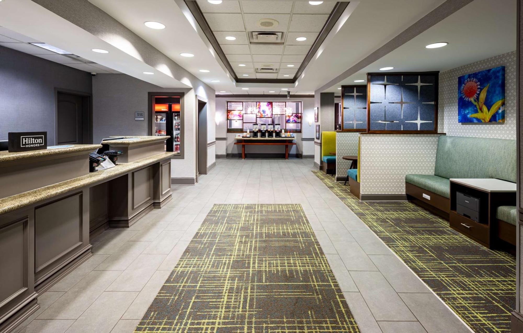 Hampton Inn & Suites Mobile I-65@ Airport Boulevard Exteriér fotografie