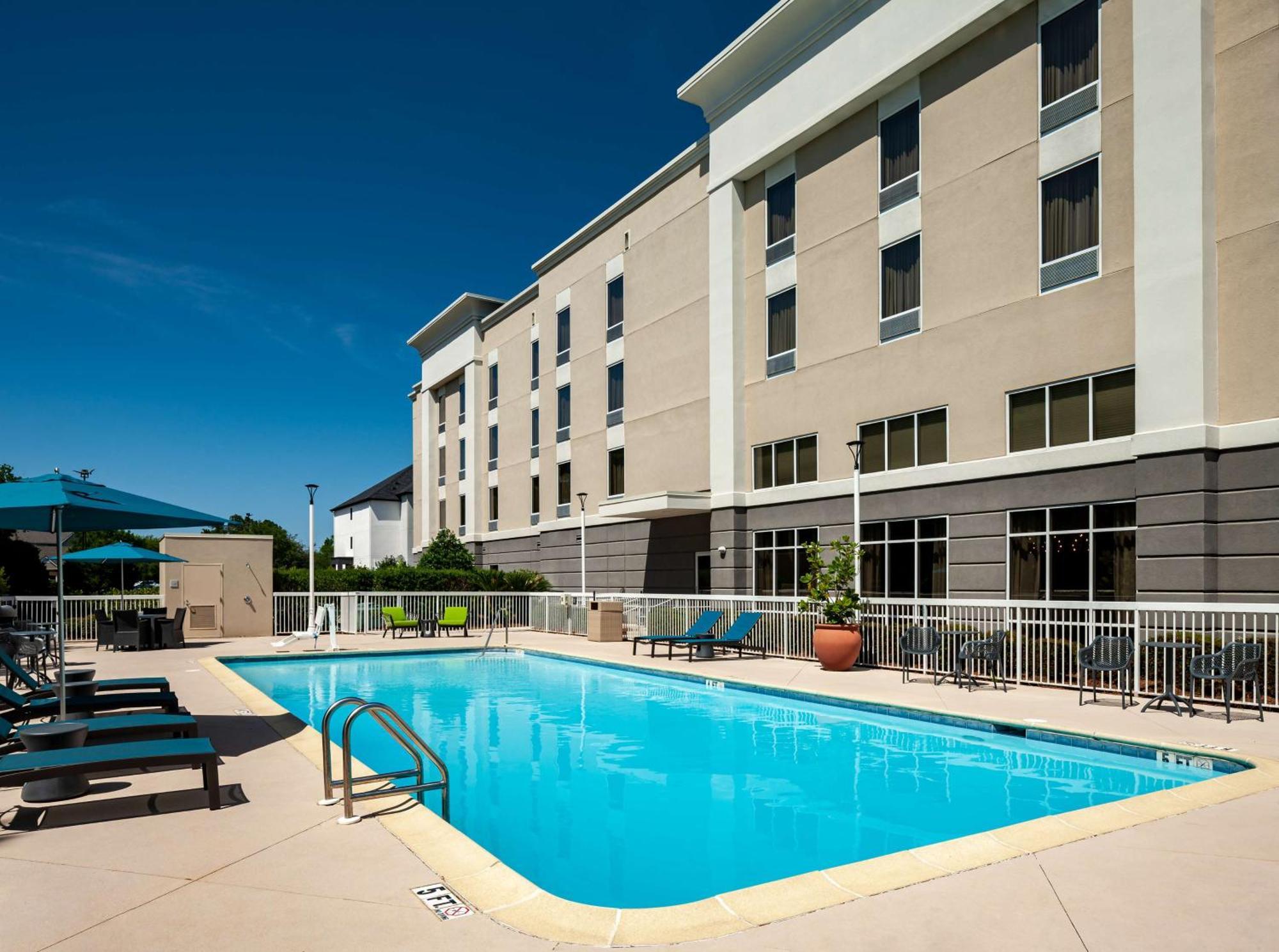 Hampton Inn & Suites Mobile I-65@ Airport Boulevard Exteriér fotografie