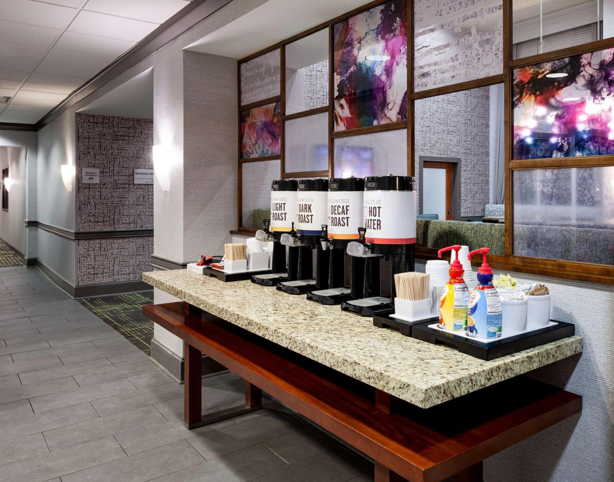 Hampton Inn & Suites Mobile I-65@ Airport Boulevard Exteriér fotografie