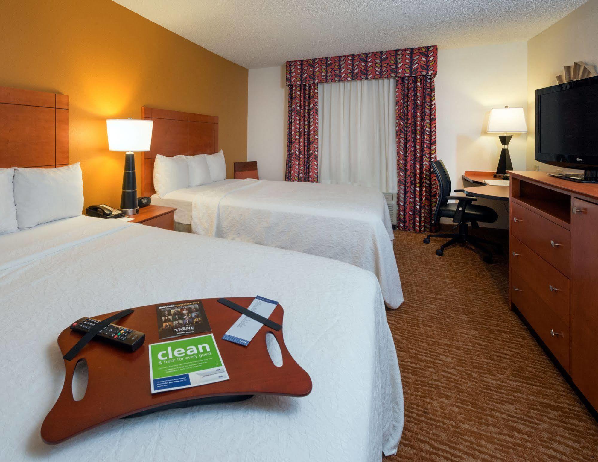 Hampton Inn & Suites Mobile I-65@ Airport Boulevard Exteriér fotografie